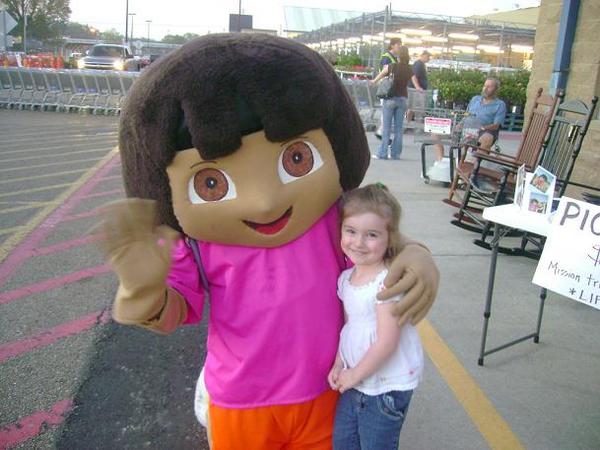 SHE LOVES DORA